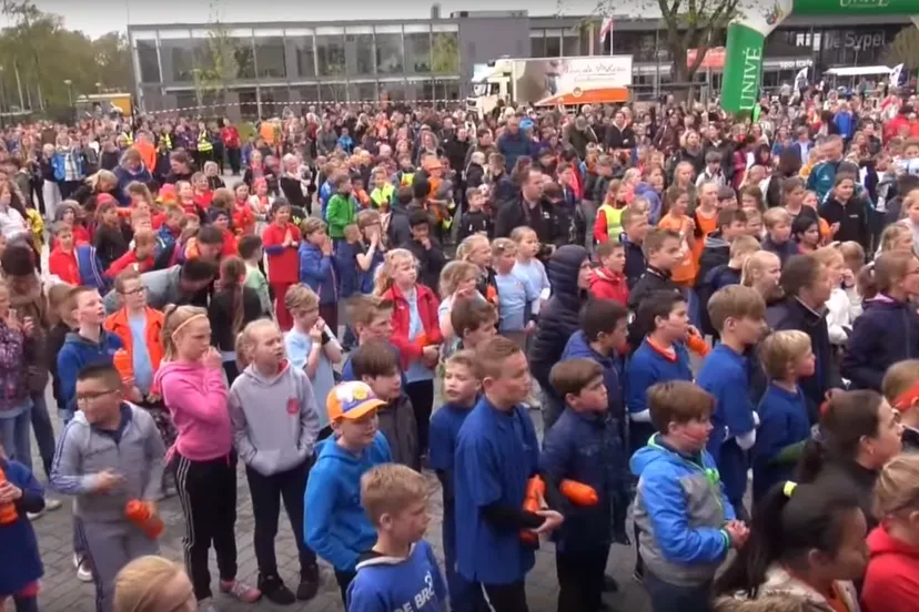 koningsspelen stil youtube tv harderwijk