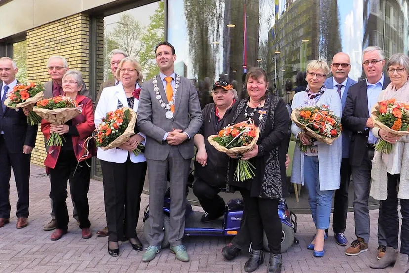 lintjesregen 2017 harderwijk koninklijke onderscheiding frits sparnaaij