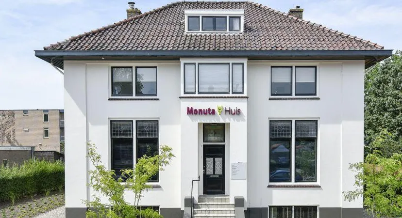 monuta harderwijk stationslaan monuta