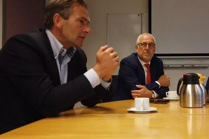 ontwerp zonder titel 68