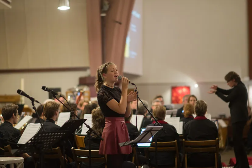 stedelijke harmonie iris verhoek concert plantagekerk menno kuipers