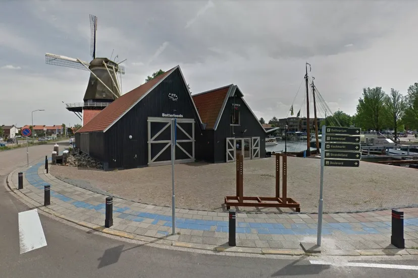 vischafslag botterloods google street view