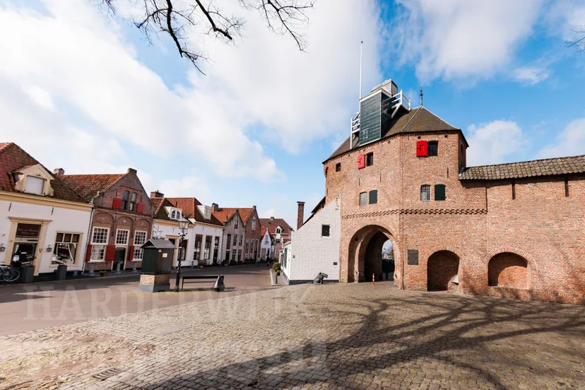vischpoort rechts vischmarkt martin weijmer watermerk