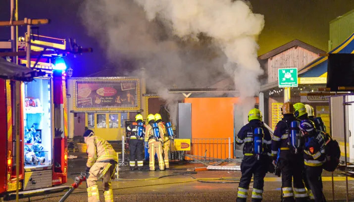 20150201 bazaar 3 715x408