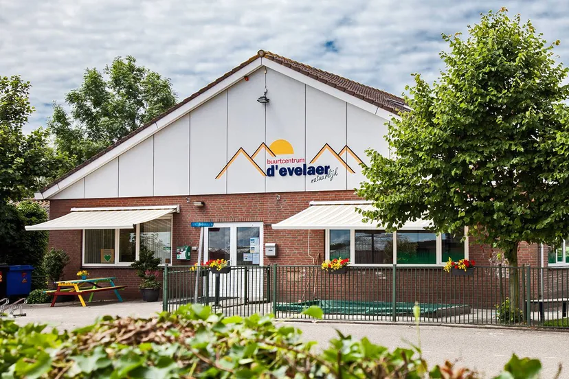 43433420 1927709993989464 2207801206632349696 o evelaer fb