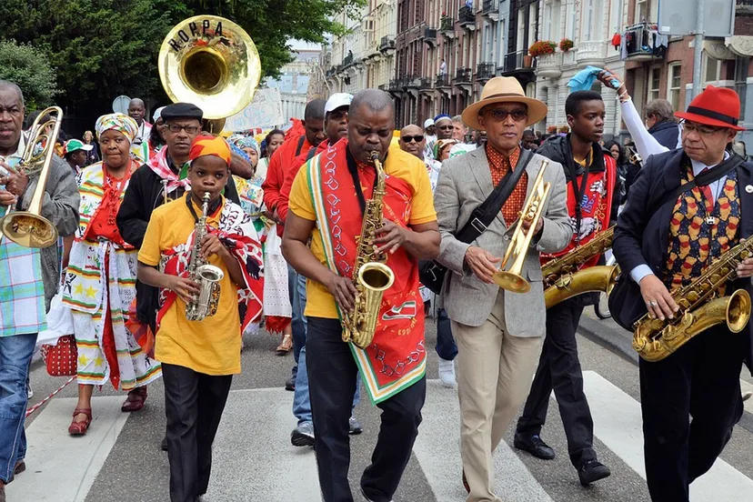 banner suriname pixabay