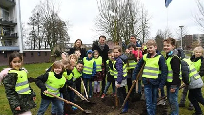 boomfeestdag heemskerk leo tillmans