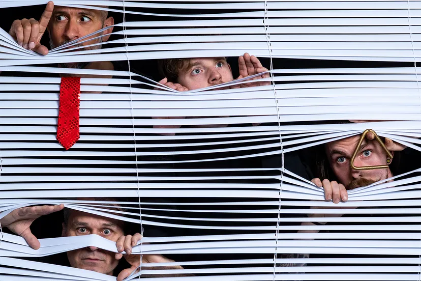 percossa let me in let me out vierkant c sanne bas