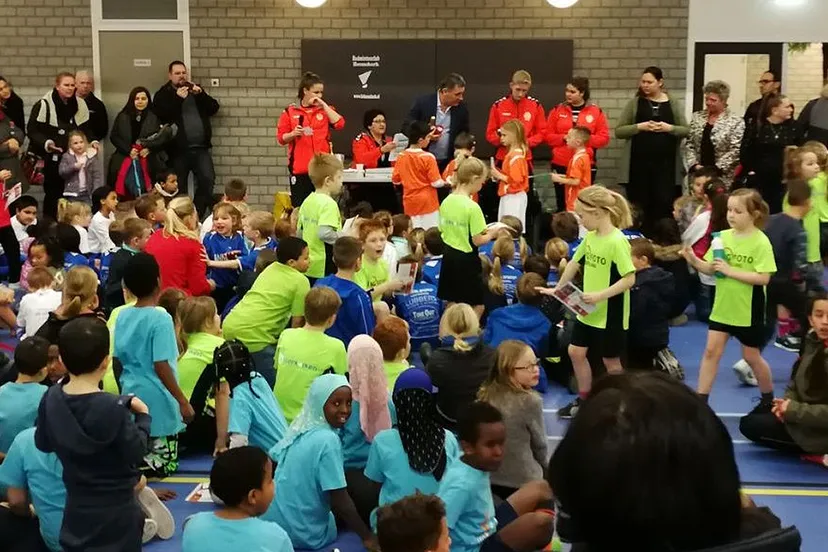prijsuitreiking groep korfbal 2018