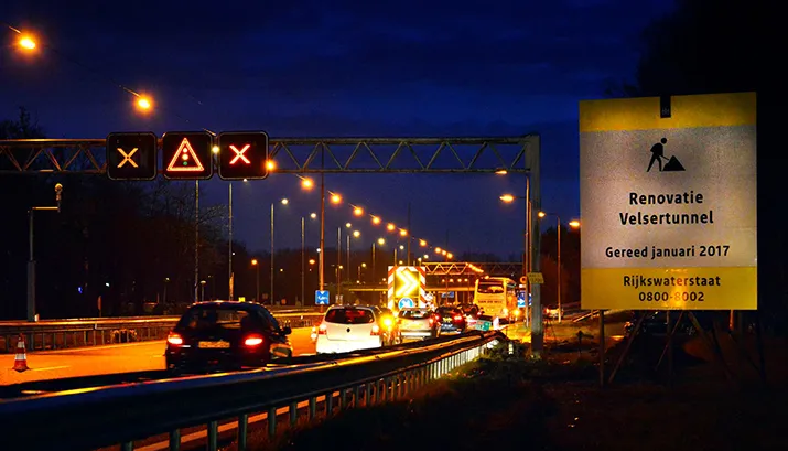 rijkswaterstaat 1 velsertunnel banner