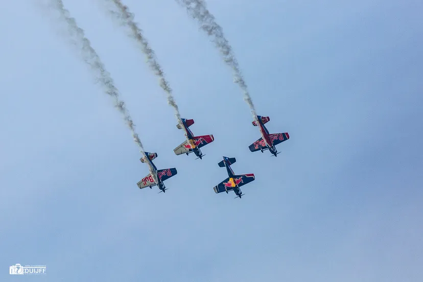 stuntvliegen redbull kl