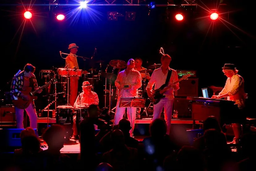 santana hot collective 1