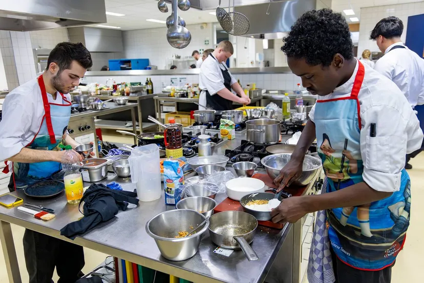 nova masterclass lee kum kee studenten