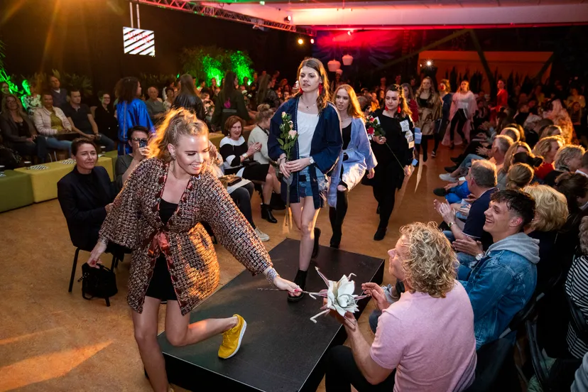 20180425 nova modeshow 123 3000