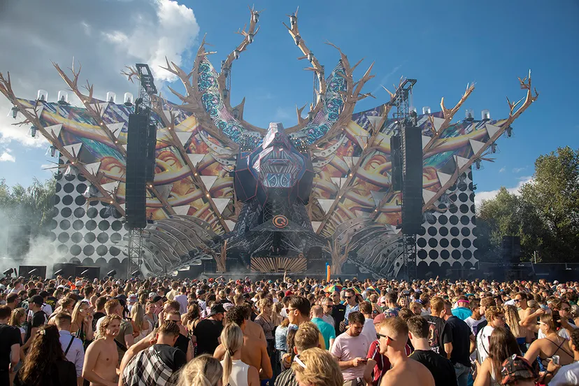 20220828 mysteryland 2022 zon 03