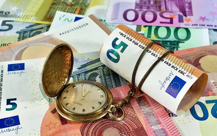 euro 3060714 960 720 915x518