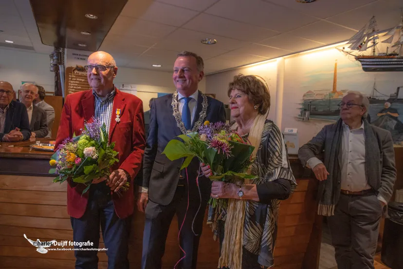 gedecoreerden binnen