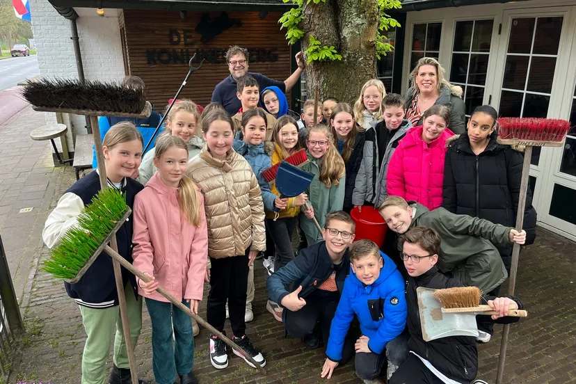 groep 7a van de vijfsprong in vijfhuizen klaar voor de voorjaarsschoonmaak