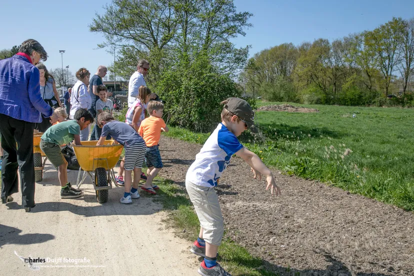 kinderen zaaien