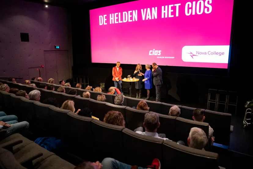 premiere helden vh cios 1