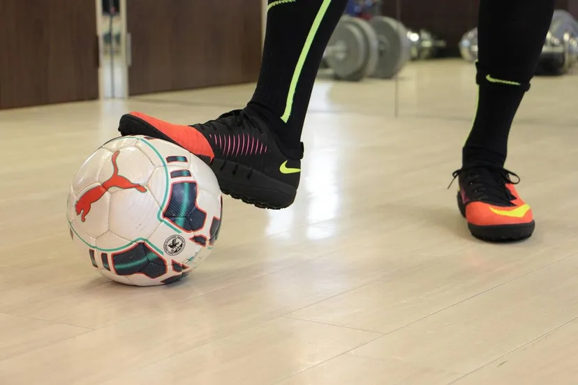 football 2182996 1280