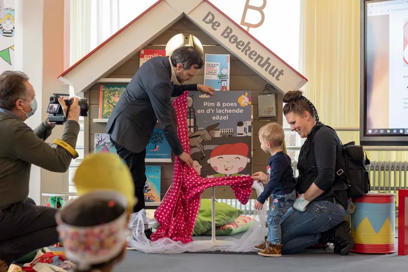 2102 boekpresentatie 11