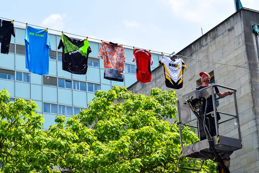 aankledinghc hms 2 e1496854698272