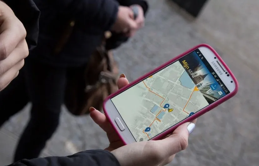 app mijn stad smart phone kaart klein e1448657393971