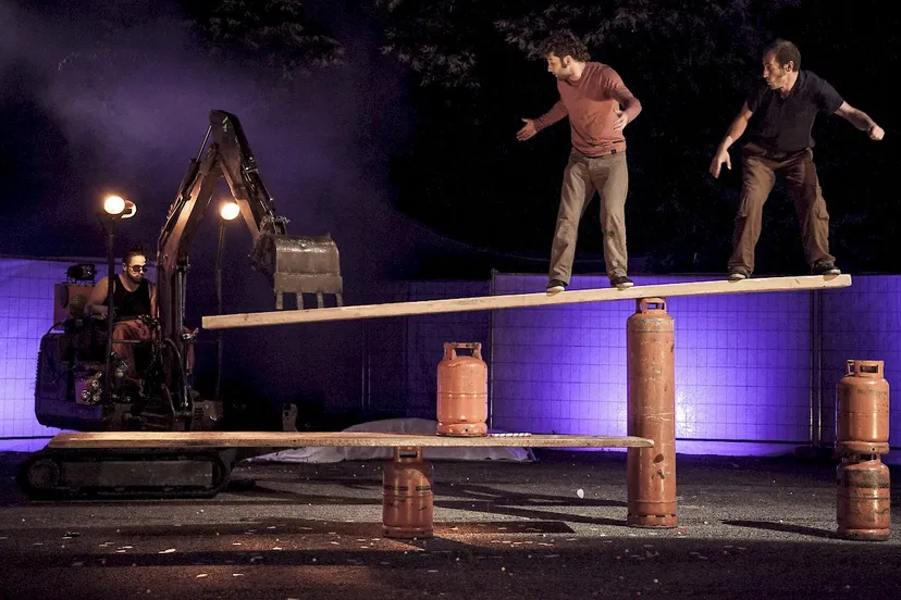 cirque inextremiste theater kerkrade cultura nova jeugdeditie img 59161280x1280