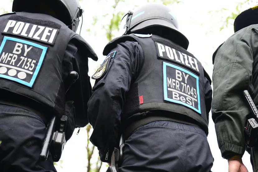 duitse politie metropolicoorg fotercom cc by sa e1447792127353