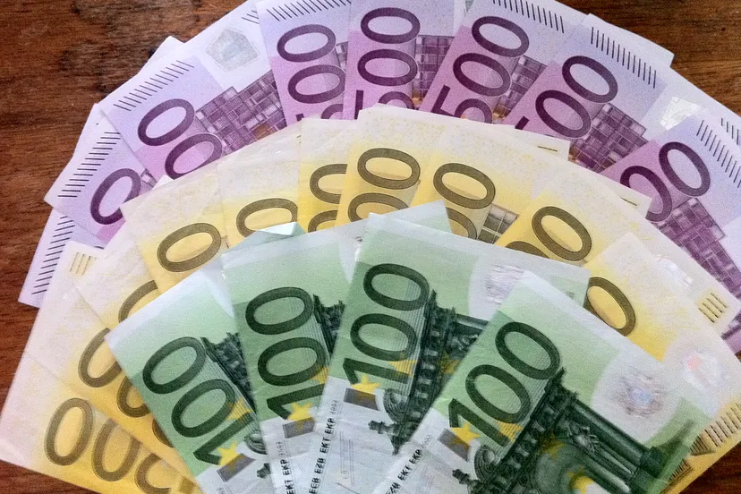 eurobiljetten 3 via morguefile zonder credits te vermelden te gebruiken