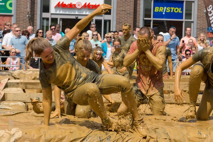 heerlenstormt credits ted boots