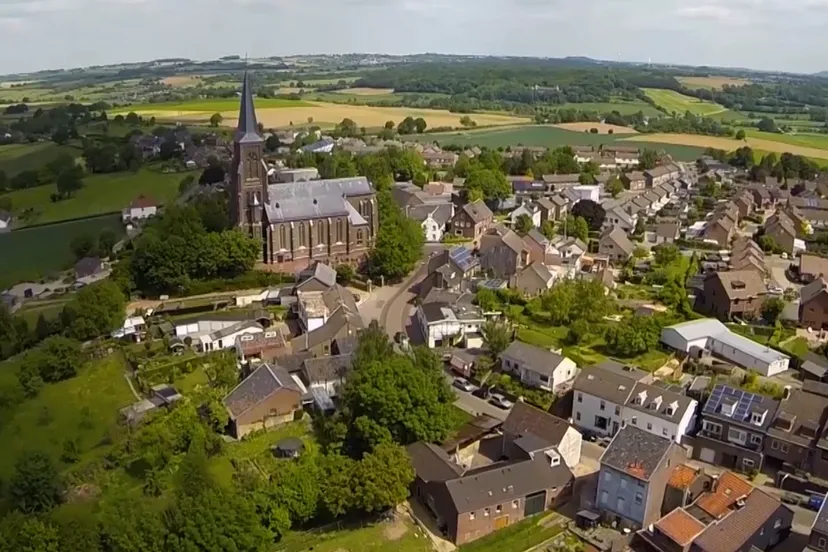 het bergdorpje still 06