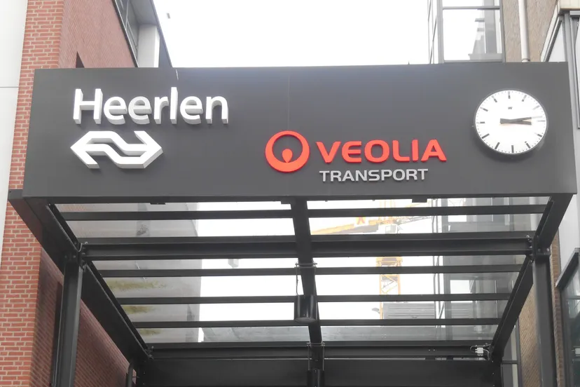 ingang station heerlen 2 e1427150401624