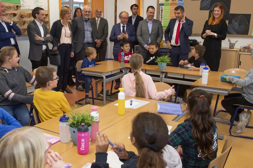 jt bezoek staatssecretaris blokhuis 2885