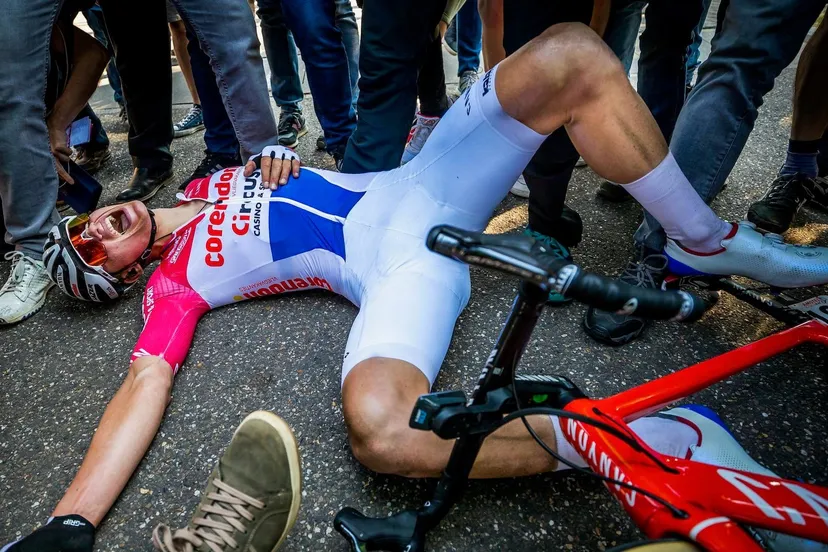 mathieu van der poel wint de amstel gold race 2