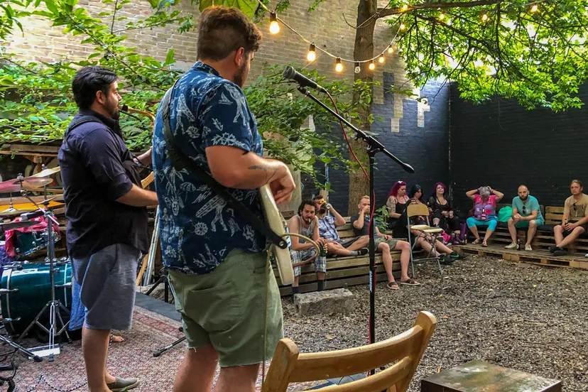 pand binnentuin livemuziek foto heerlen mijn stad