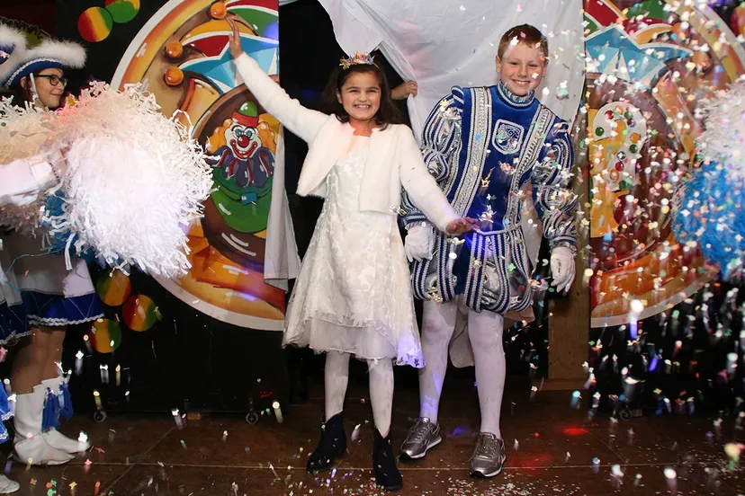 proclamatie jeugdprins lucas i bloemenmeisje lianne