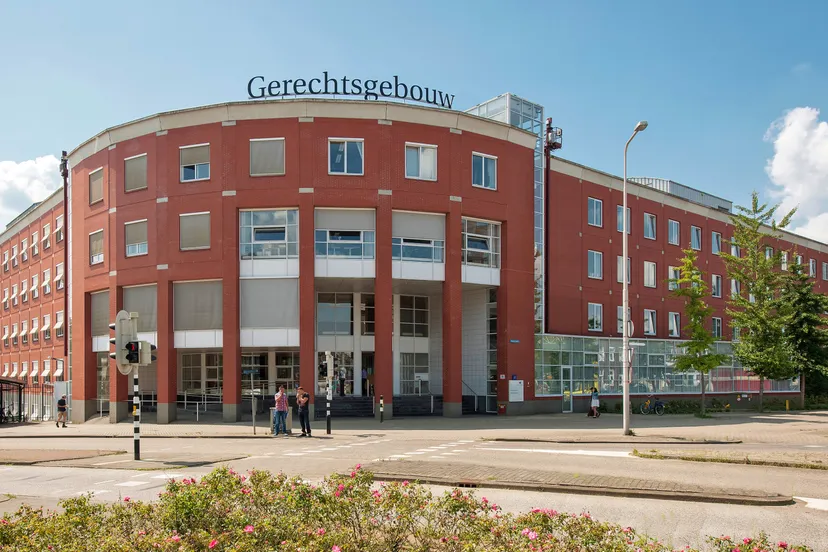 rechtbank limburg locatie roermond