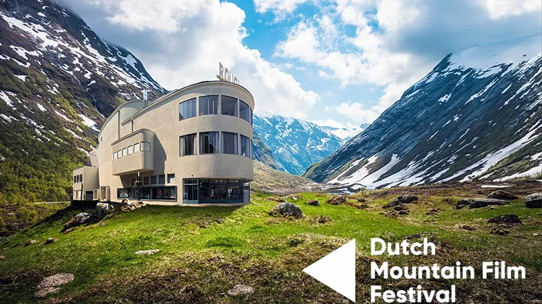 royal comp mountainslogo klien 2