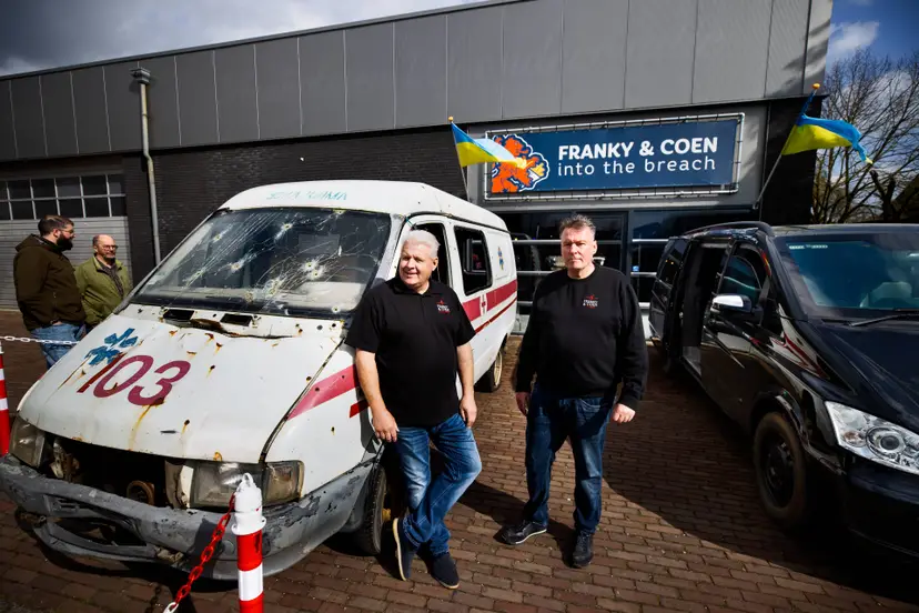 260404 3244 Franky en Coen in Helmond
