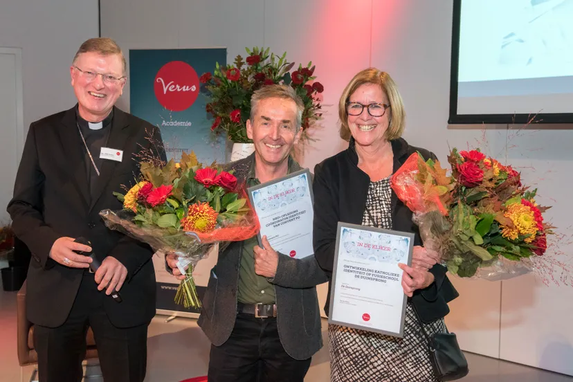 0 identiteitsprijs met bisschop jan hendriks heidi smits ben gengler