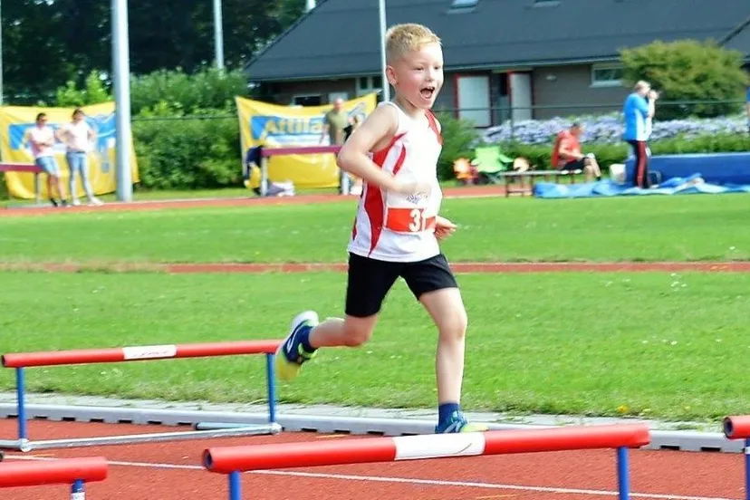 01 dak drunen athlchamps dsc6796 60meter horden dak drunen atleet foto hvdlinden 1