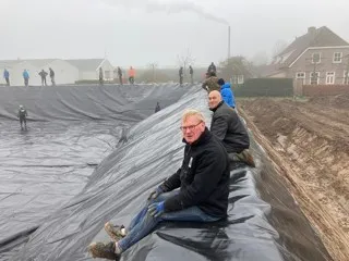 175410112 3887160821361460 3017179888926882396 n