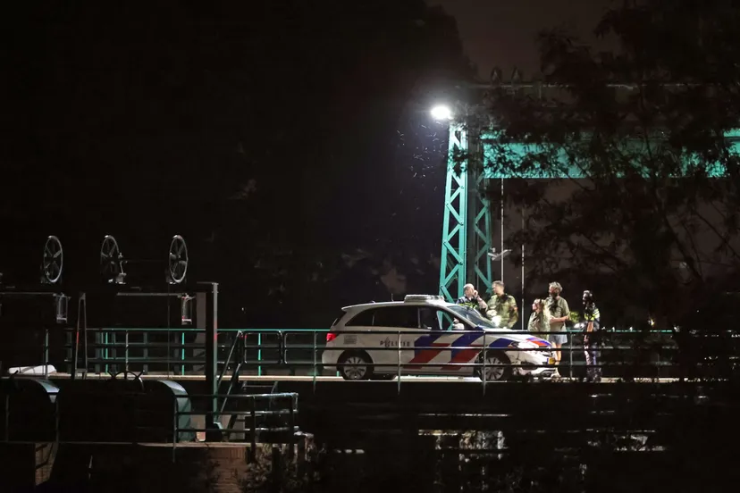 2022 05 19 fpmb2751 waalwijk tstukske echt lijkende explosieven gevonden