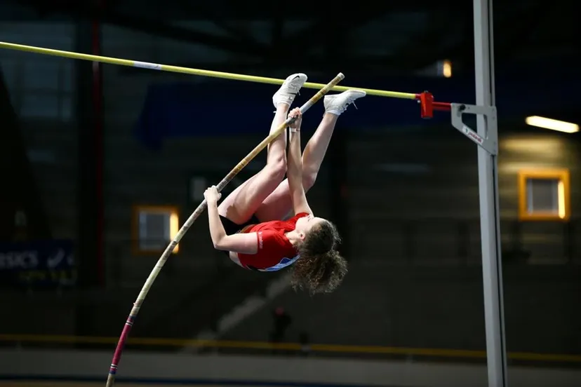 210221nkindoor senioren 2021 fleur van der linden foto atletiekunie erik van leeuwen web2