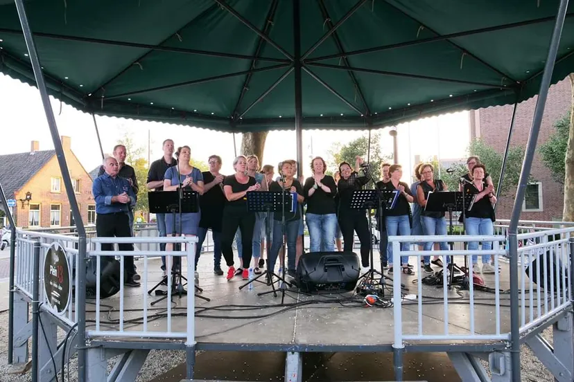 24b8f0e2 64a2 4c41 9a8d 1a8fb4262f3a