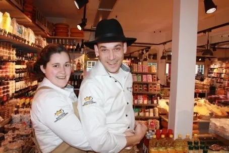 318768350 602589208534257 6394545128280217645 n