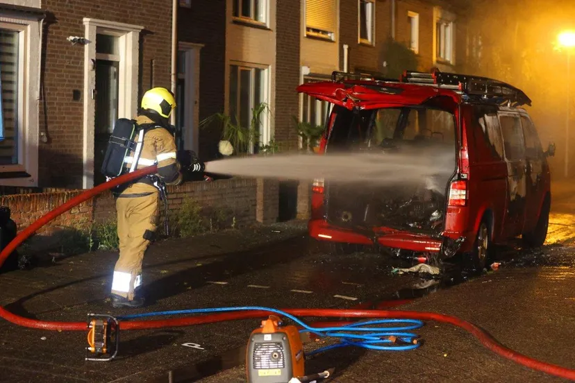 autobrand meester driessenstraat vlijmen 5