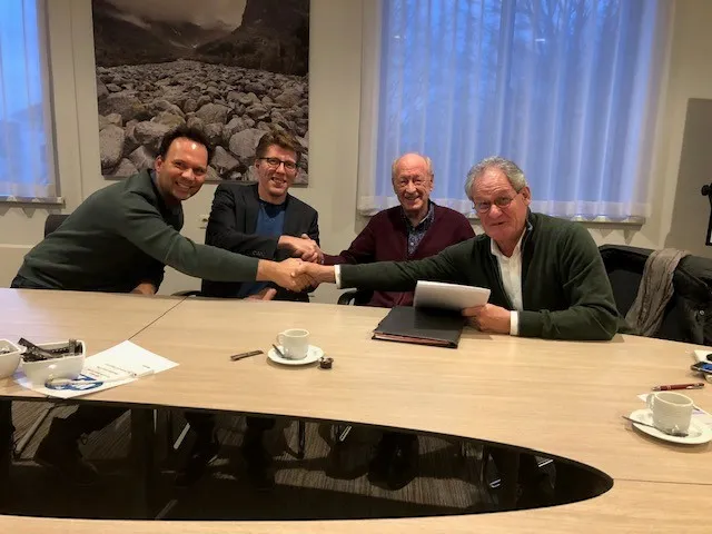 contractondertekening caleidoscoop